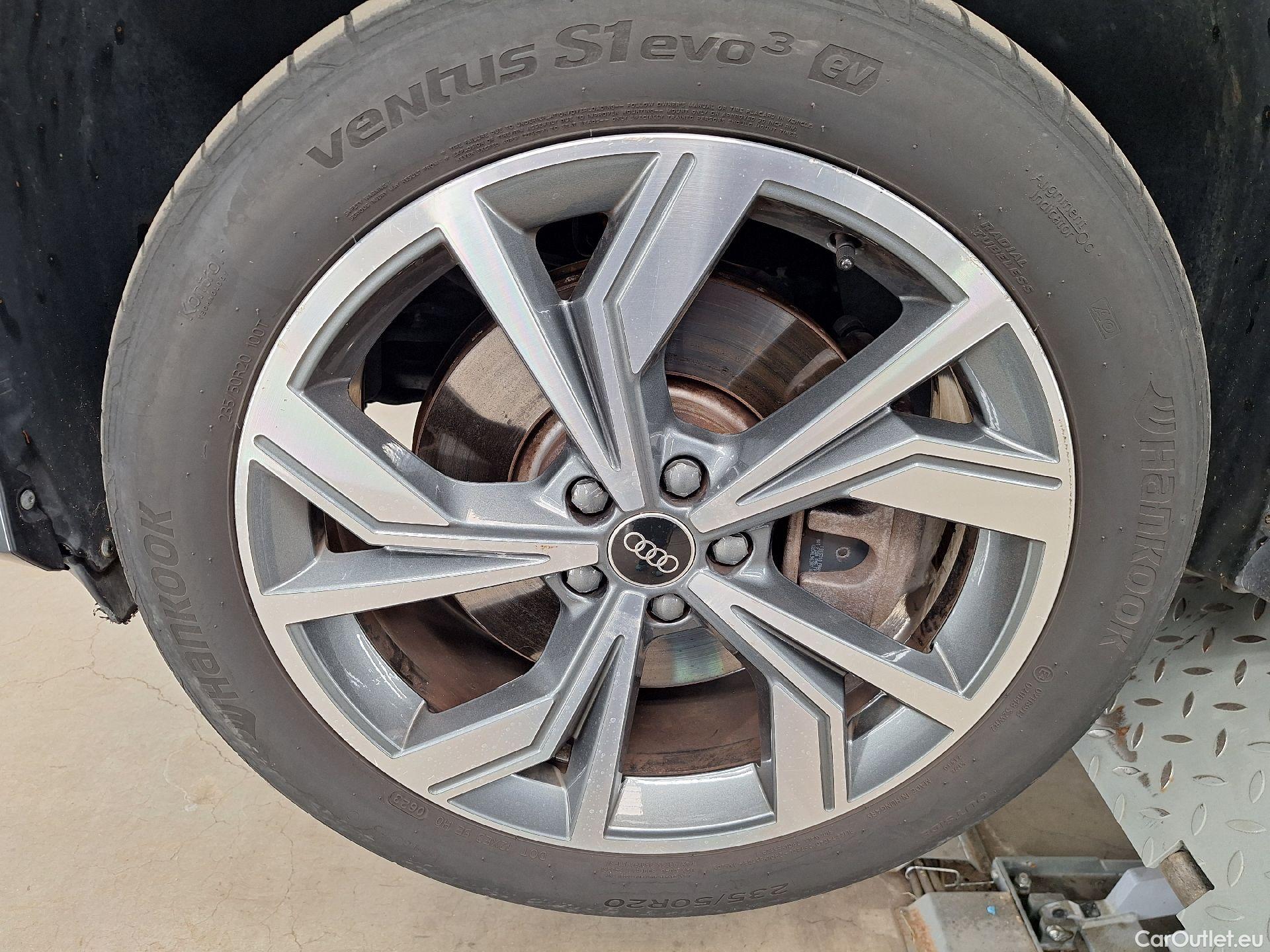  Audi  Q4 E-Tron Audi, Q4 SB e-tron '21 BEV, Audi Q4 Sportback e-tron 40 e-tron S Line 5d #28