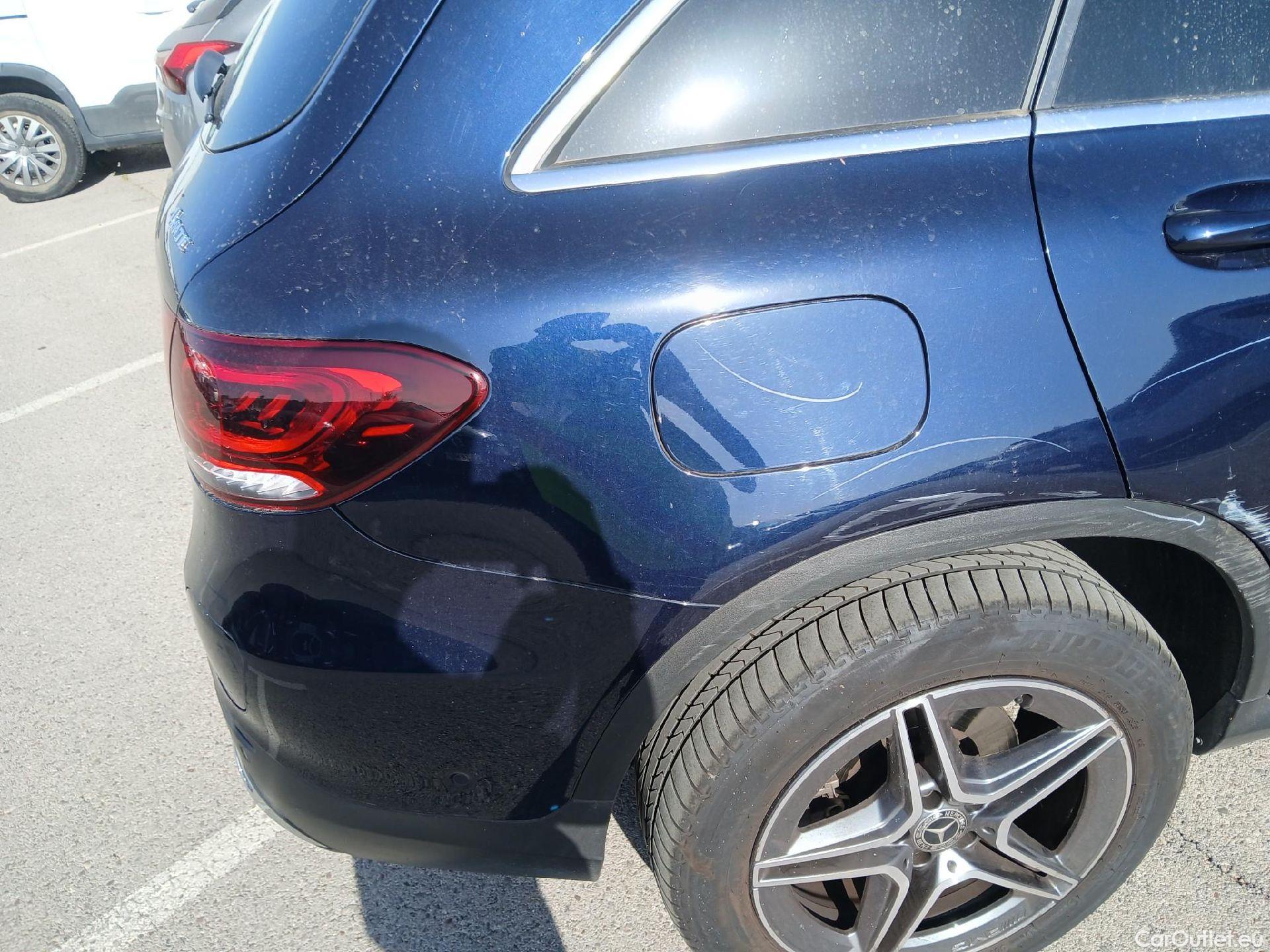  Mercedes  G-Klasee MERCEDES-BENZ Clase GLC / 2019 / 5P / todoterreno GLC 300 de 4MATIC #28