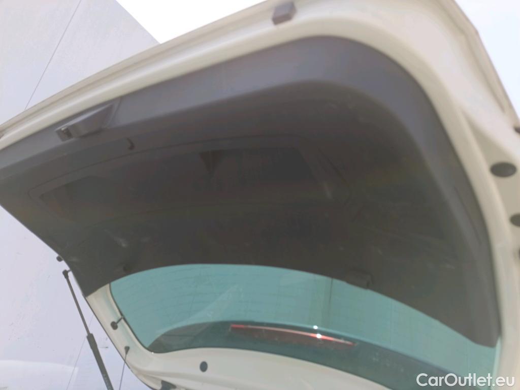  Seat  Arona SEAT  / 2021 / 5P / todoterreno 1.0 TSI 81kW (110CV) Xperience Plus(SP) #13