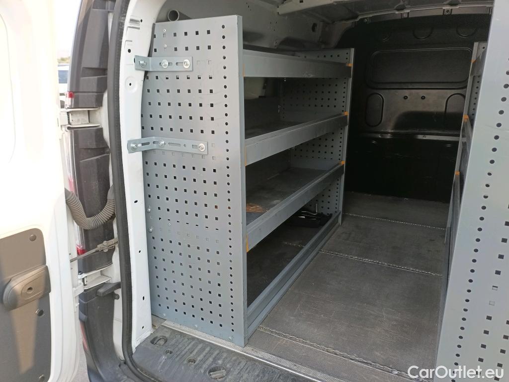  Nissan  NV200 NISSAN NV250 / 2019 / 4P / furgón 2pl 1.5dCi 70 kW (95 CV) L2H1 COMFORT #41