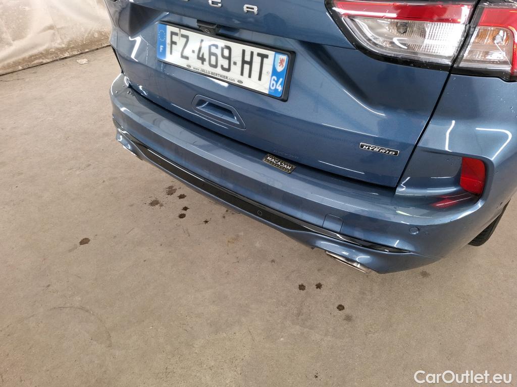  Ford  Kuga FORD  / 2019 / 5P / SUV 2.5 Duratec 225 ch PHEV eCVT St Line X #10