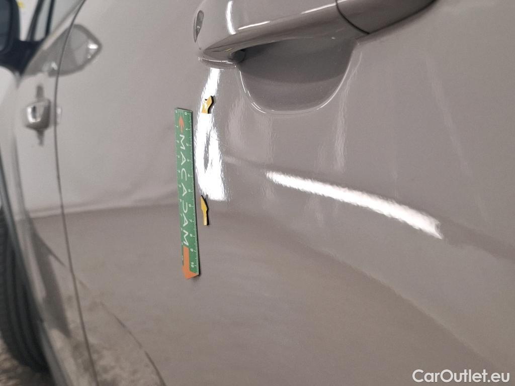  Citroen  C3  Feel 1.2 PureTech 80CV BVM5 E6d #4