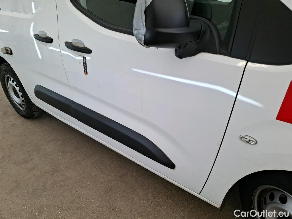  Citroen  Berlingo  Fourgon Worker M 1000 1.2 PureTech 130CV BVA8 E6d #42