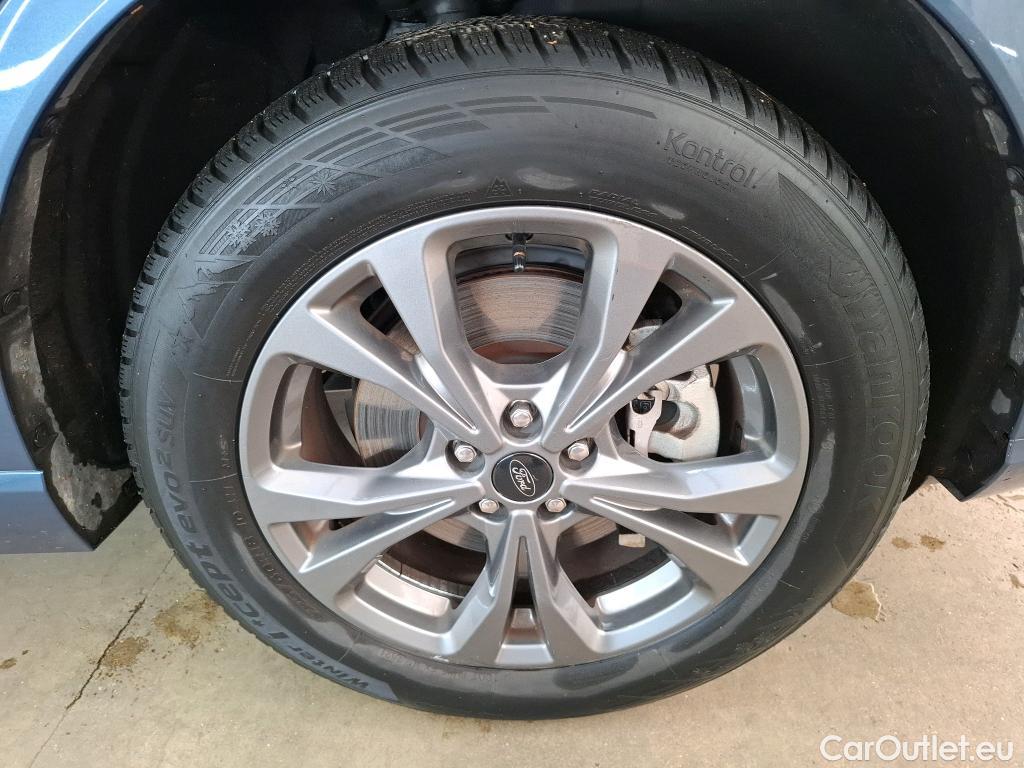  Ford  Kuga FORD  / 2019 / 5P / SUV 2.5 Duratec 225 ch PHEV eCVT St Line X #39
