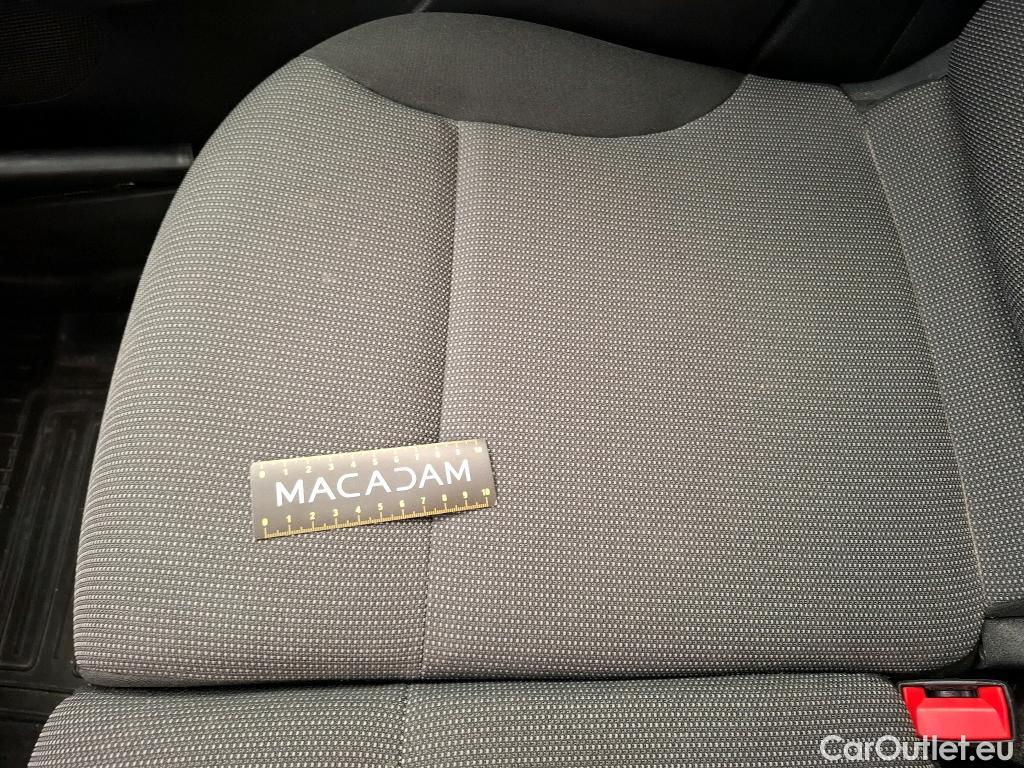  Toyota  Proace TOYOTA  City / 2019 / 4P / Fourgonnette 1.5 Medium 130 D-4D Business #18