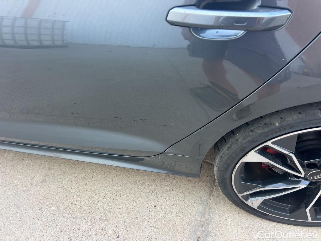 Audi  A5 Sportback AUDI A5 / 2019 / 5P / berlina con portón Black Line 40 TDI S tronic Sportback #27