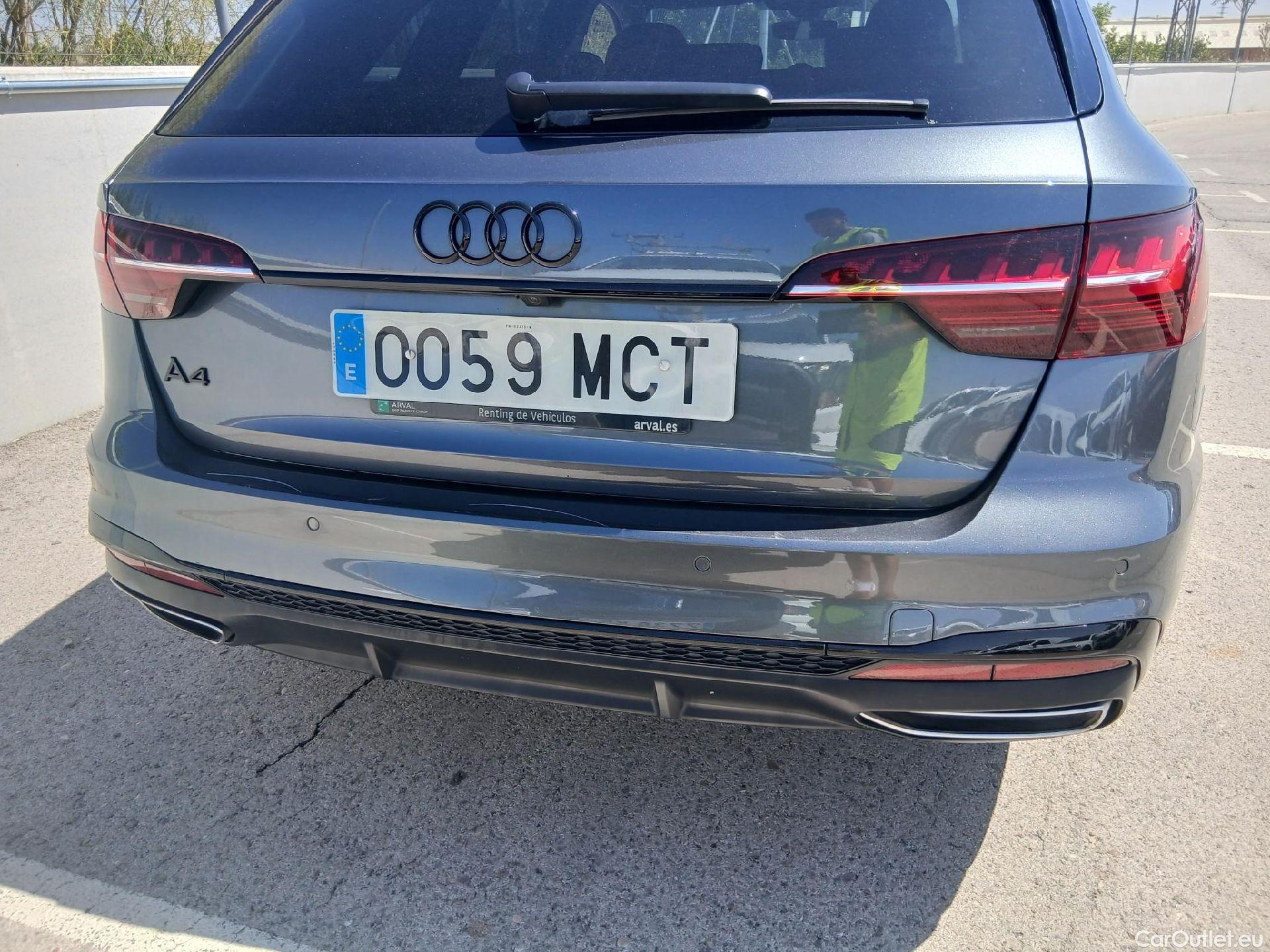  Audi  A4  Avant 30 TDI Black line edition Black Edition 2.0 TDI 135CV AT7 E6d #26