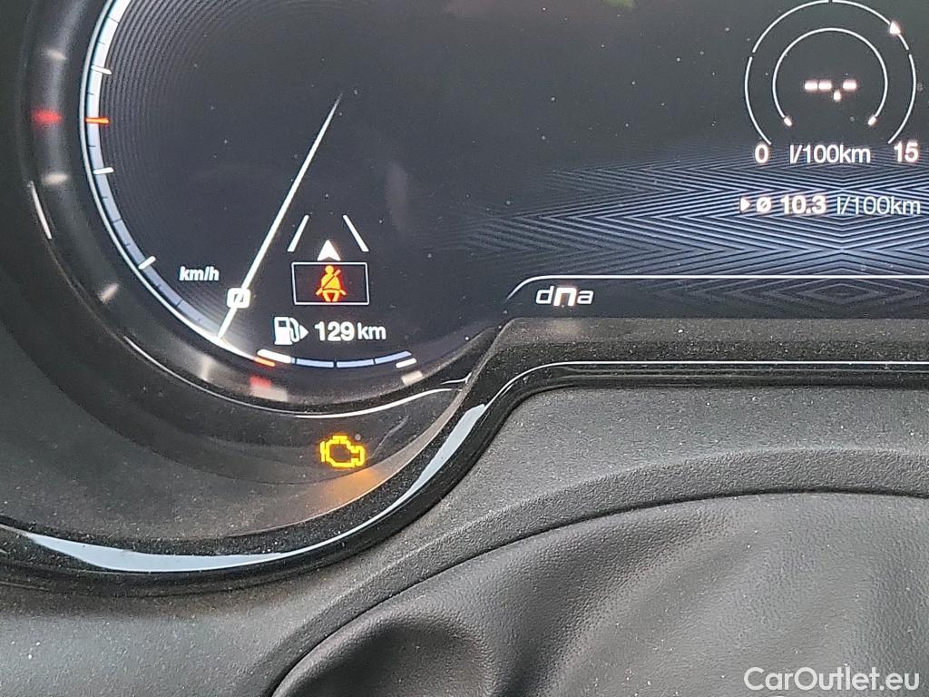  Alfa Romeo  TONALE Alfa Romeo  / 2022 / 5P / todoterreno 1.5 MHEV GASOLINA 130 CV SPRINT FWD #33