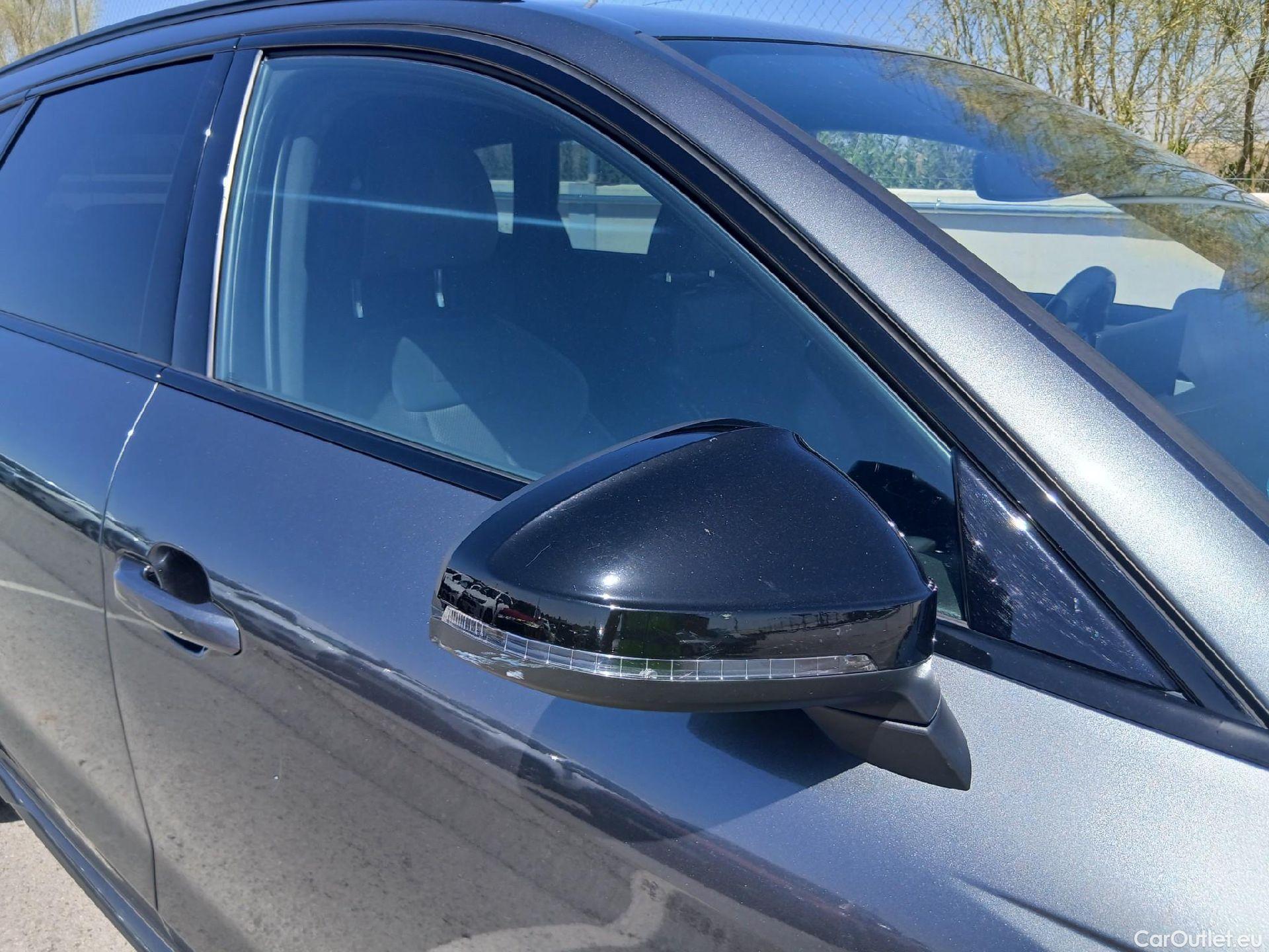  Audi  A4  Avant 30 TDI Black line edition Black Edition 2.0 TDI 135CV AT7 E6d #50
