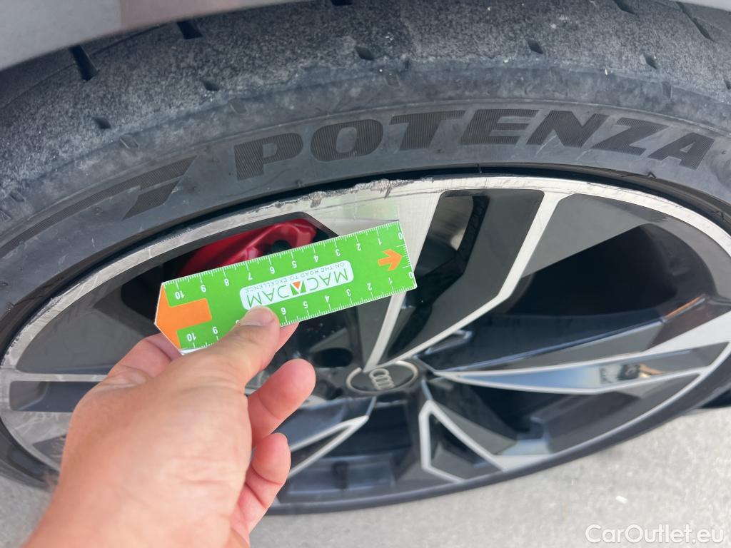  Audi  A5 Sportback AUDI A5 / 2019 / 5P / berlina con portón Black Line 40 TDI S tronic Sportback #14