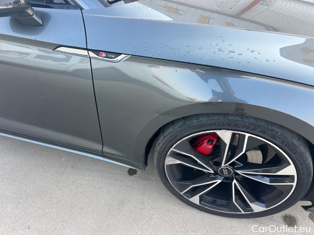  Audi  A5 Sportback AUDI A5 / 2019 / 5P / berlina con portón Black Line 40 TDI S tronic Sportback #17