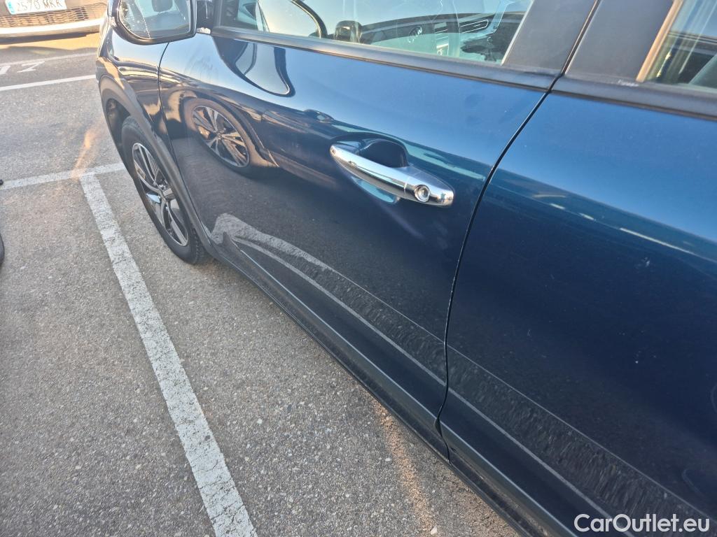  KIA  Niro KIA  / 2019 / 5P / crossover 1.6 GDi HEV 104kW (141CV) Drive #7