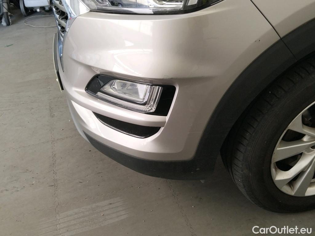  Hyundai  Tucson HYUNDAI  / 2018 / 5P / todoterreno  CRDI 1.6 116CV 48V 4X2 SLE SKY(SL)(SP) #22
