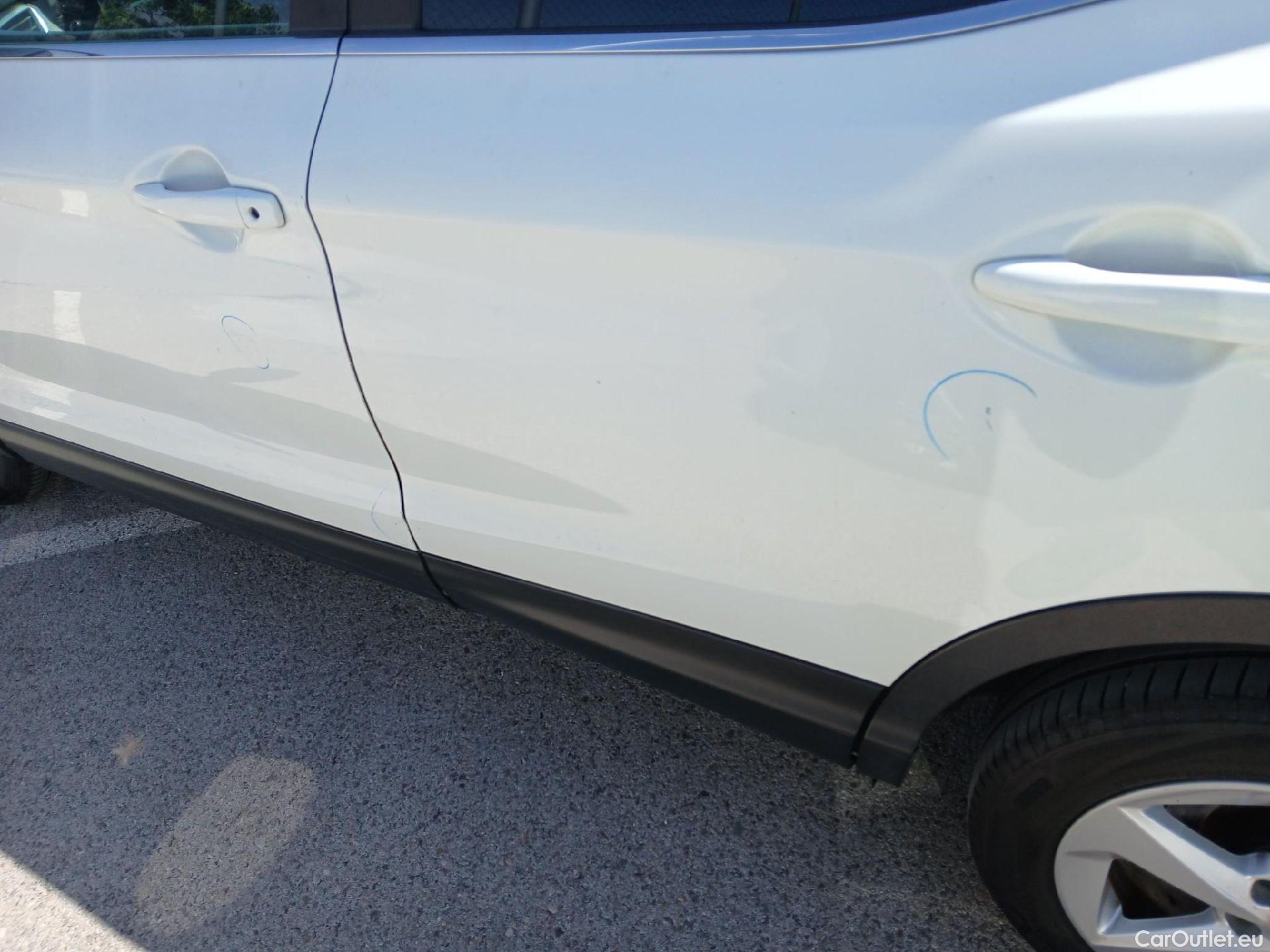  Nissan  Qashqai NISSAN  / 2017 / 5P / todoterreno dCi 85 kW (115 CV) ACENTA #19