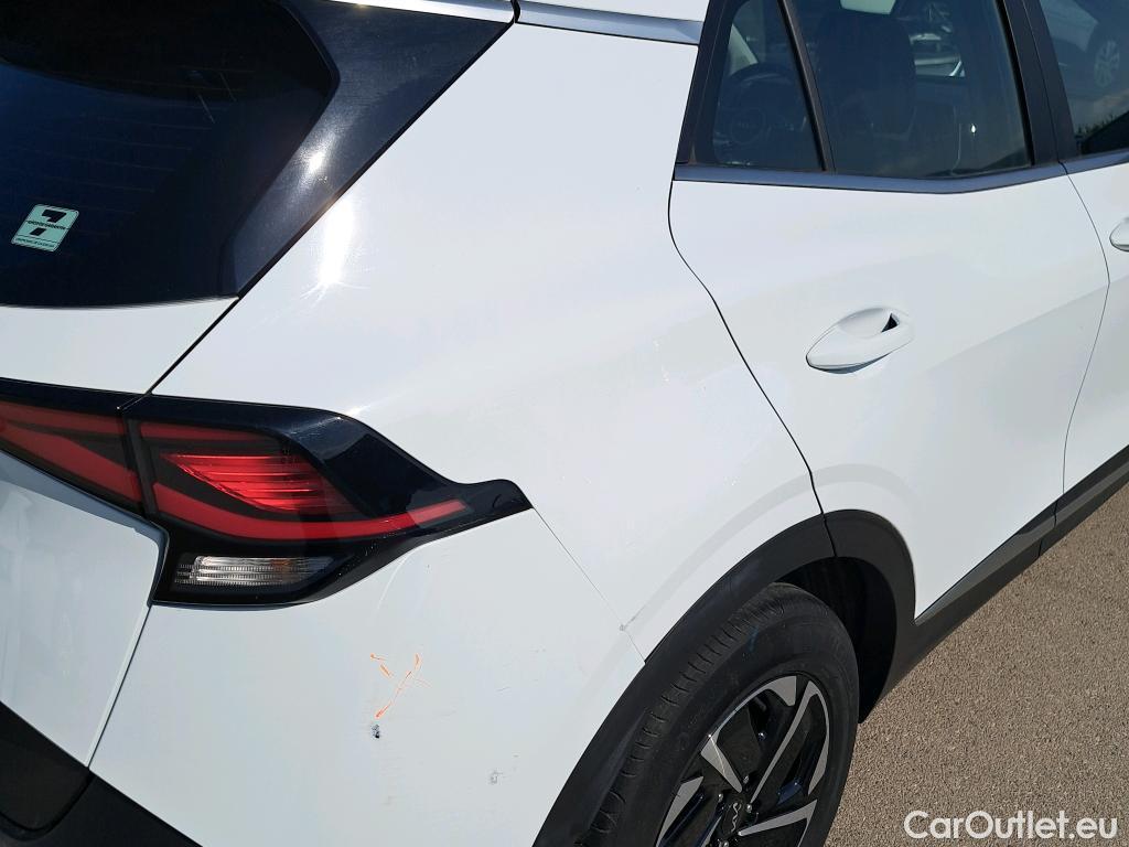  KIA  Sportage KIA  / 2022 / 5P / todoterreno 1.6 T-GDi 110kW (150CV) Drive 4x2 (AC2) #3