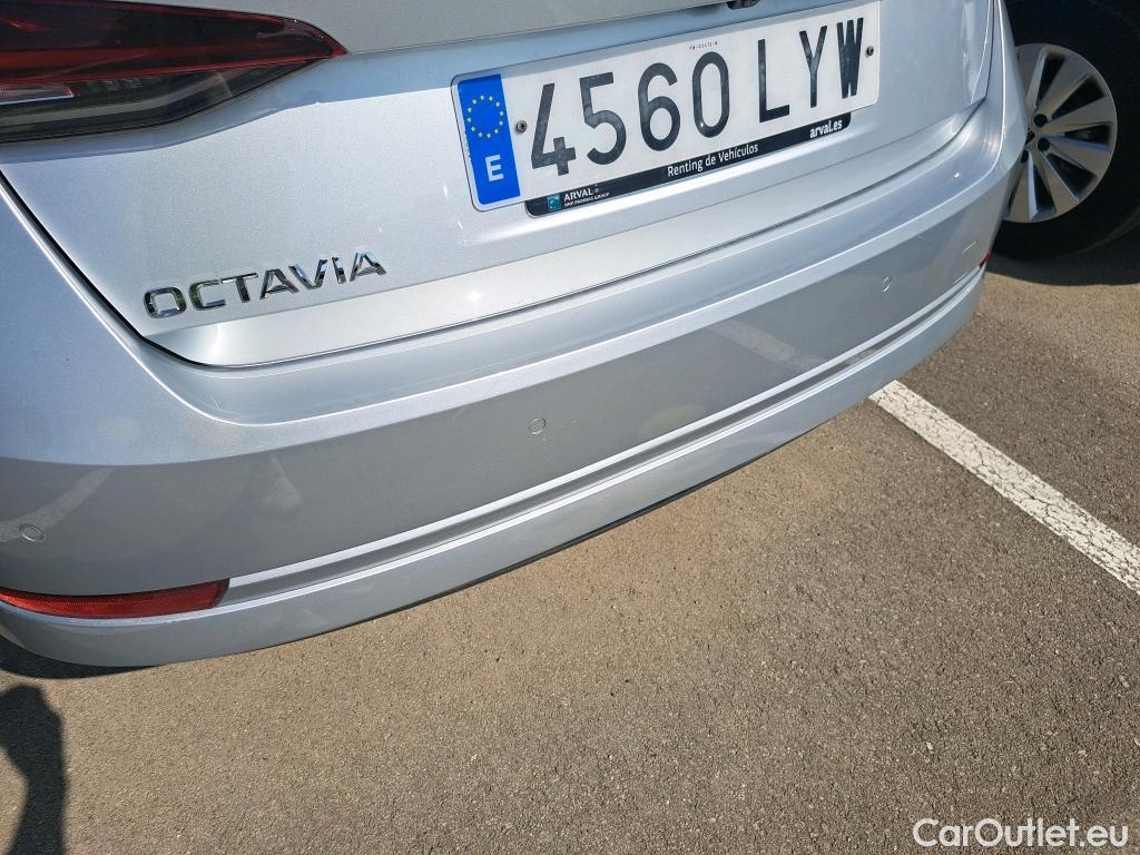  Skoda  Octavia SKODA  / 2020 / 5P / berlina con portón 2.0 TDI 85kW (115 CV) Manual Ambition #7