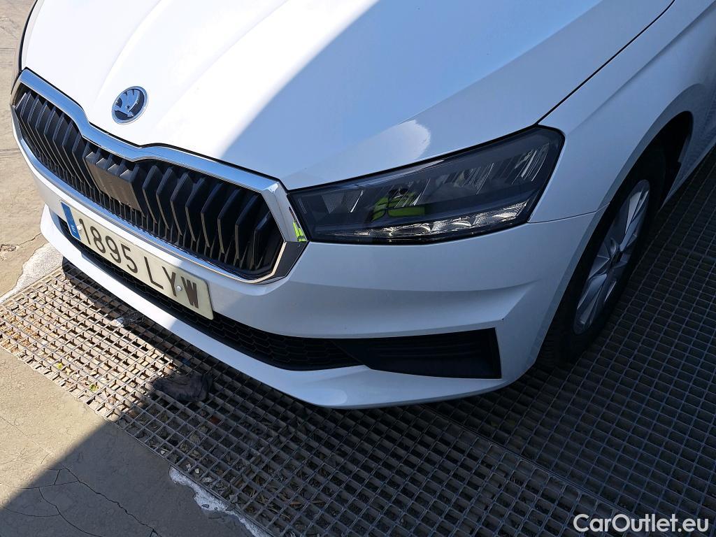  Skoda  Fabia SKODA  / 2021 / 5P / berlina con portón 1.0 TSI 70KW (95CV) Emotion (AC) #13