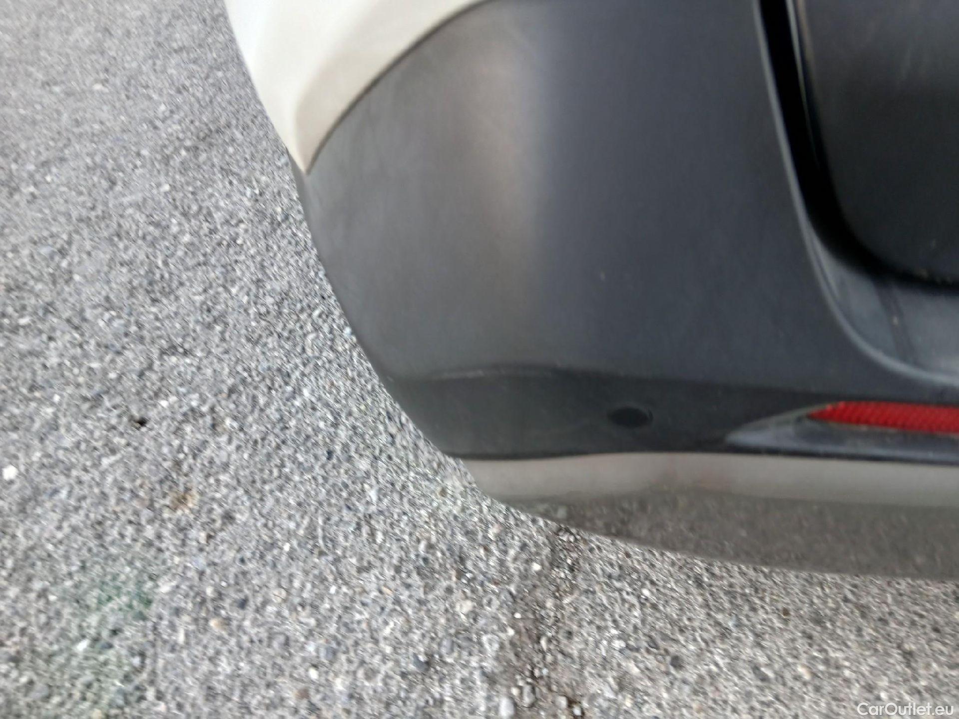  Toyota  RAV4 TOYOTA  / 2018 / 5P / todoterreno 2.5l 220H Advance #14