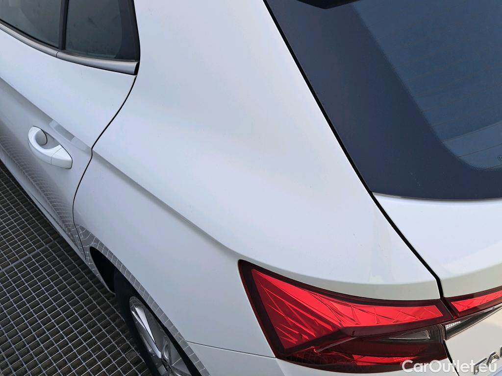  Skoda  Fabia SKODA  / 2021 / 5P / berlina con portón 1.0 TSI 70KW (95CV) Emotion (AC) #19