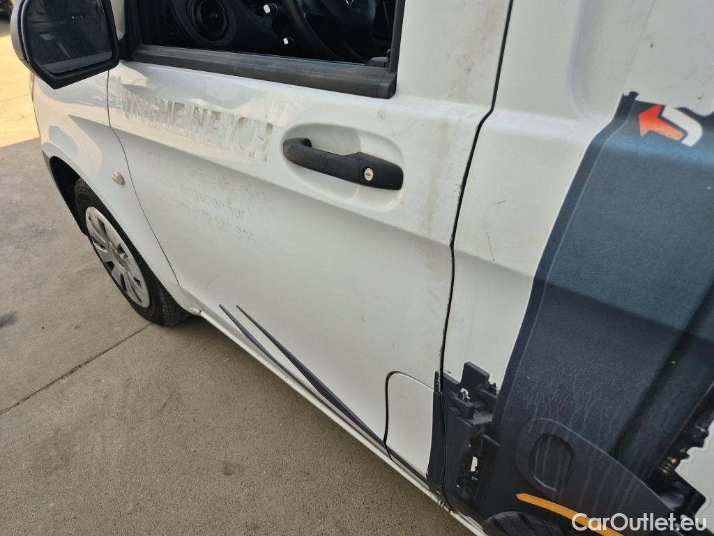  Mercedes  Vito MERCEDES-BENZ  / 2014 / 4P / furgón 111 CDI Larga #14