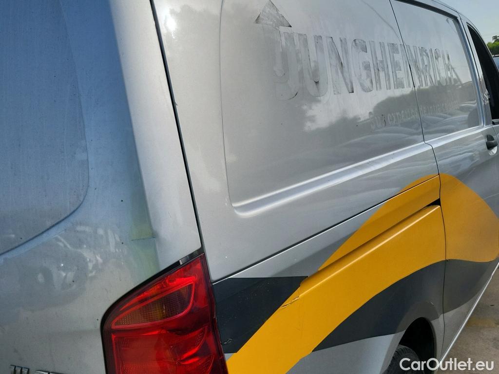  Mercedes  Vito MERCEDES-BENZ  / 2014 / 4P / furgón 111 CDI Larga #14