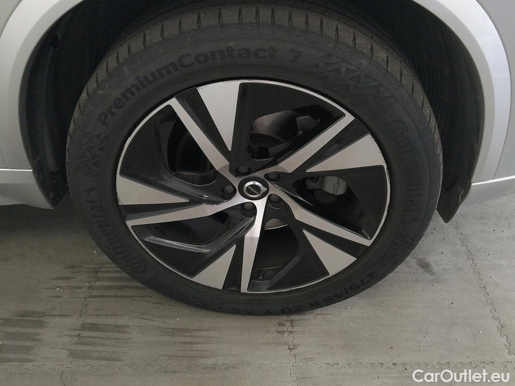  Volvo  XC90 VOLVO  / 2019 / 5P / todoterreno 2.0 B5 D AWD R-Design Auto #3