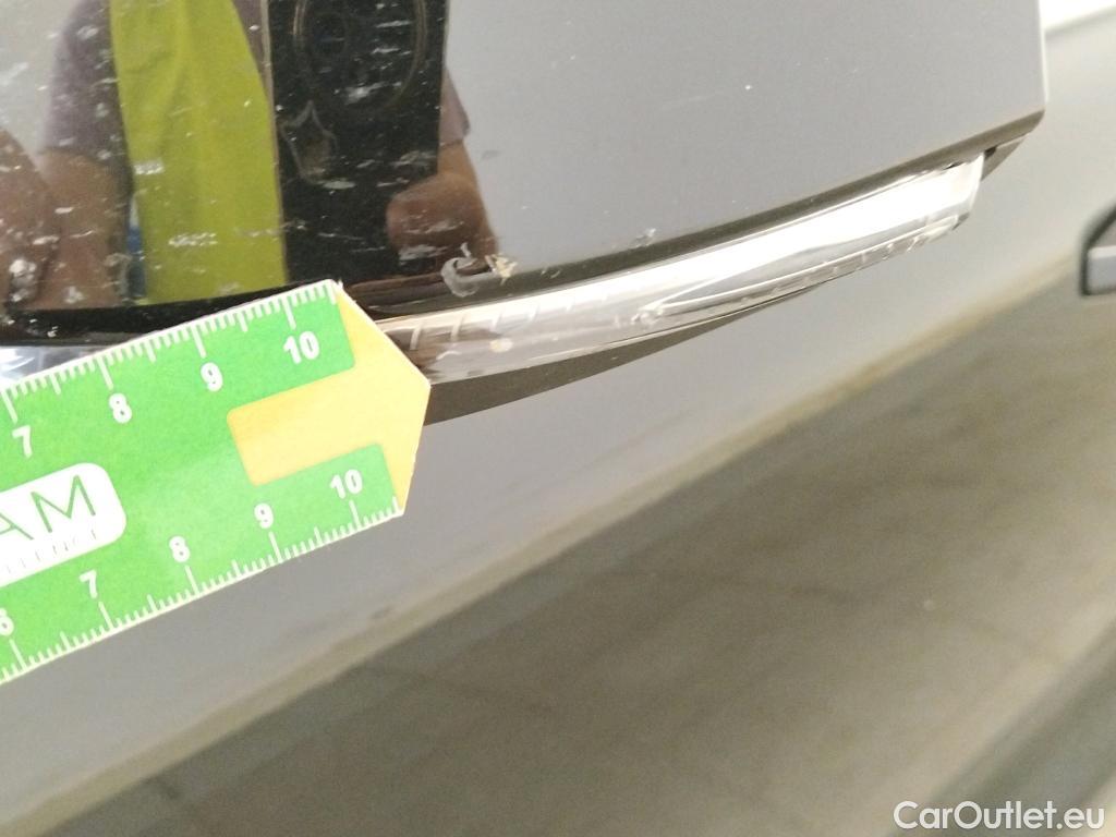  Volvo  XC 40 VOLVO XC40 / 2017 / 5P / todoterreno 1.5 T2 Momentum Core Auto #27