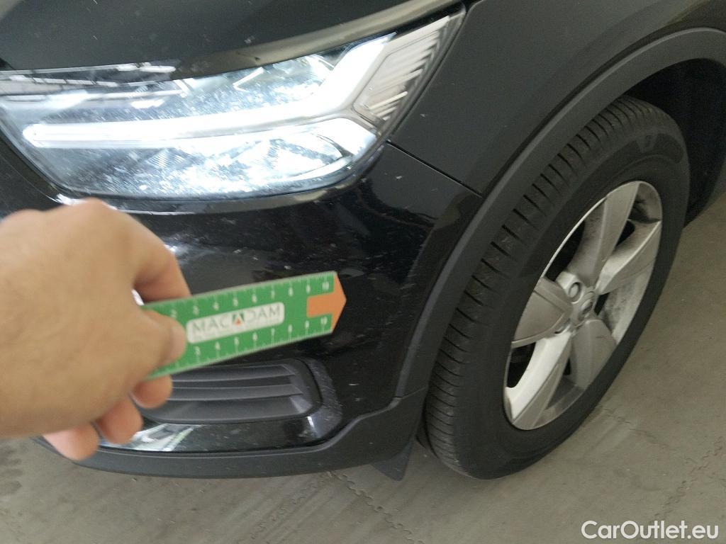  Volvo  XC 40 VOLVO XC40 / 2017 / 5P / todoterreno 1.5 T2 Momentum Core Auto #15
