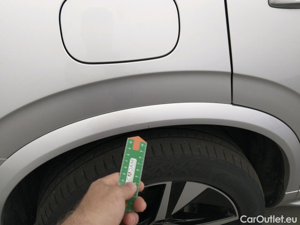  Volvo  XC90 VOLVO  / 2019 / 5P / todoterreno 2.0 B5 D AWD R-Design Auto #30