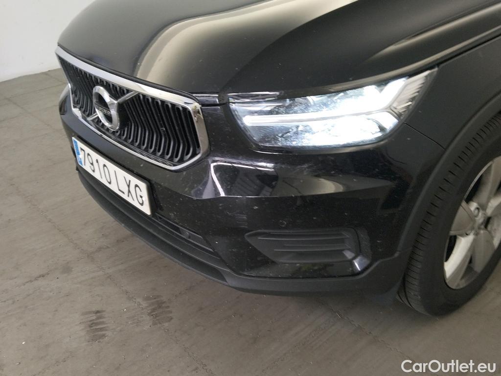  Volvo  XC 40 VOLVO XC40 / 2017 / 5P / todoterreno 1.5 T2 Momentum Core Auto #14