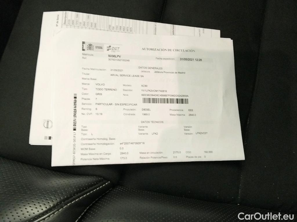  Volvo  XC90 VOLVO  / 2019 / 5P / todoterreno 2.0 B5 D AWD R-Design Auto #9