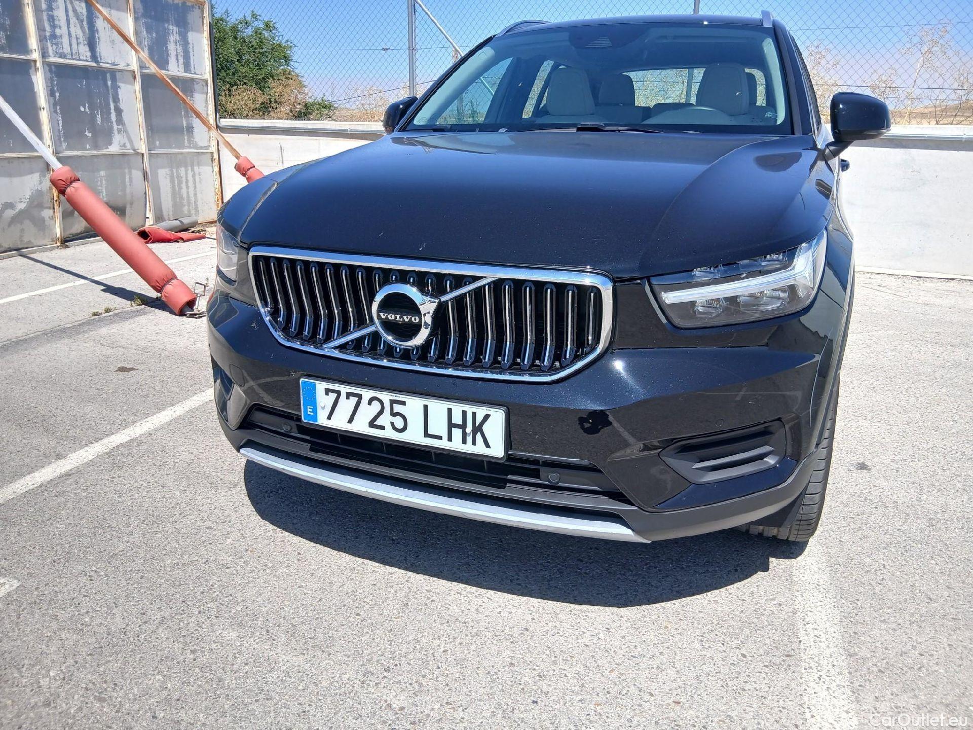  Volvo  XC 40 VOLVO XC40 / 2017 / 5P / todoterreno 1.5 T3 Inscription Auto #4