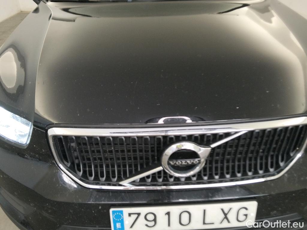  Volvo  XC 40 VOLVO XC40 / 2017 / 5P / todoterreno 1.5 T2 Momentum Core Auto #1