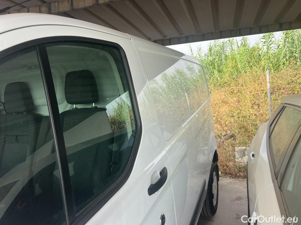  Ford  Transit  Custom Furgón 280 L1 Trend TDCi 130CV MT6 E6dT #13
