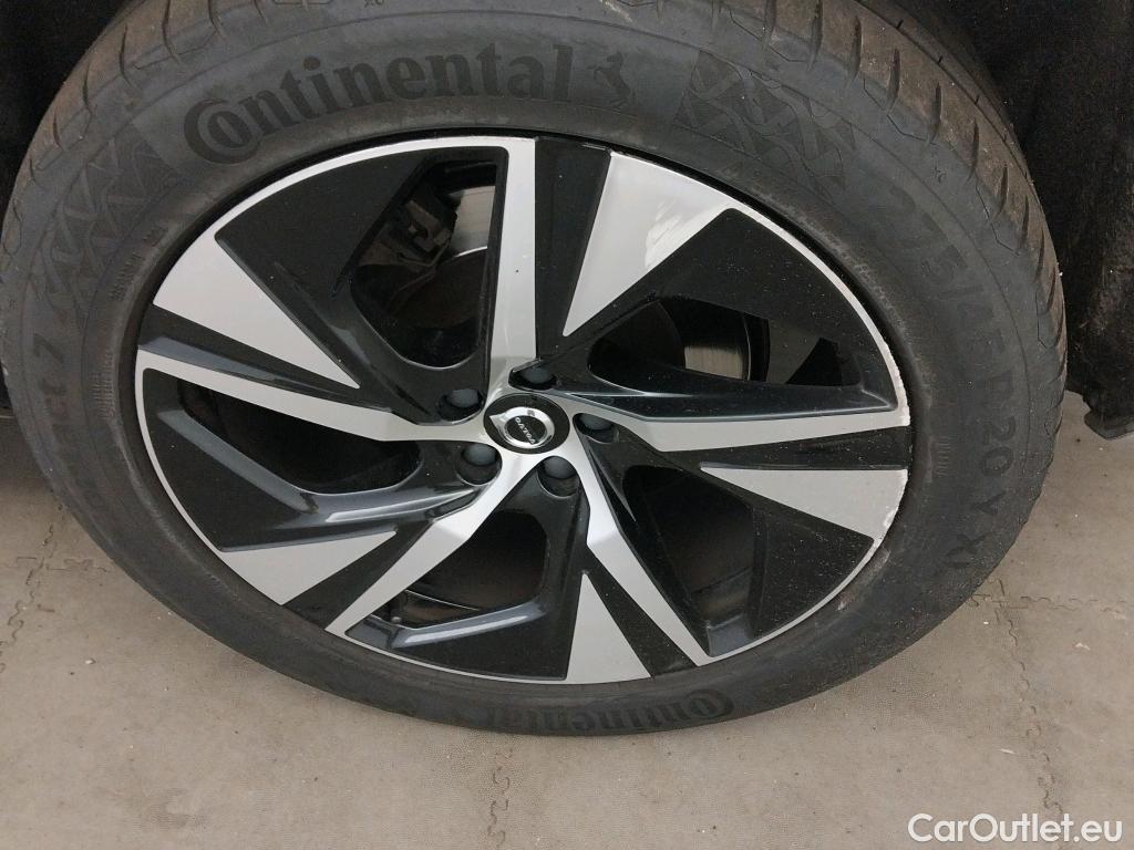  Volvo  XC90 VOLVO  / 2019 / 5P / todoterreno 2.0 B5 D AWD R-Design Auto #1