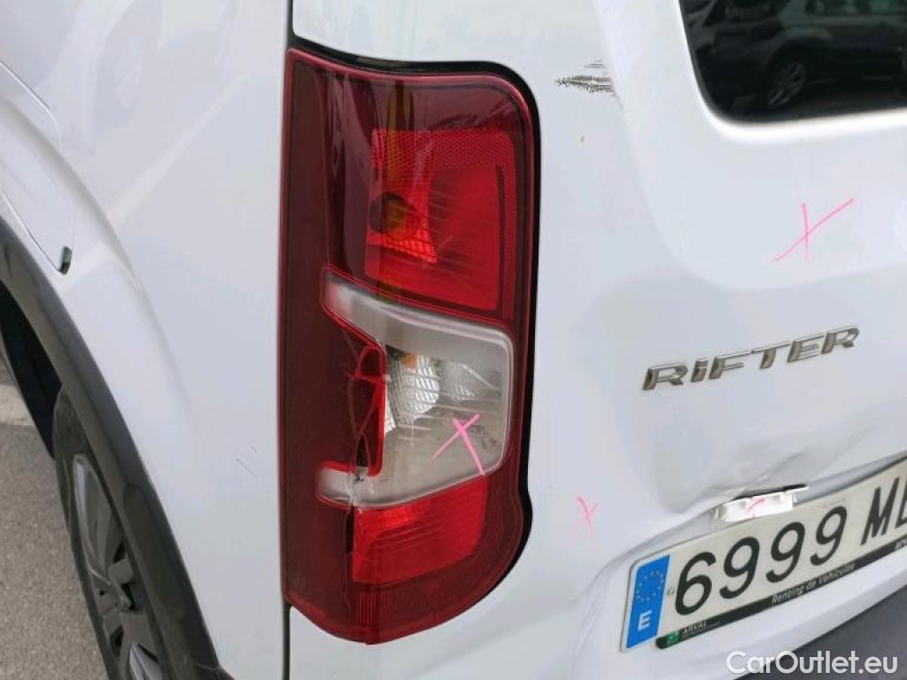  Peugeot  RIFTER PEUGEOT  / 2018 / 5P / monovolumen compacto Active Pack Standard BlueHDi 73kW #3