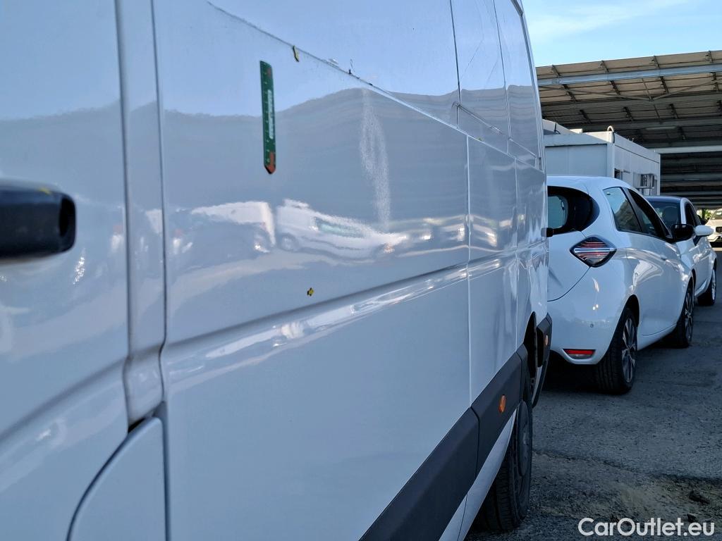  Renault  Master RENAULT  VU 4p Fourgon FG GCf Trac F3500 L3H3 Energy dCi 145 E6 #22