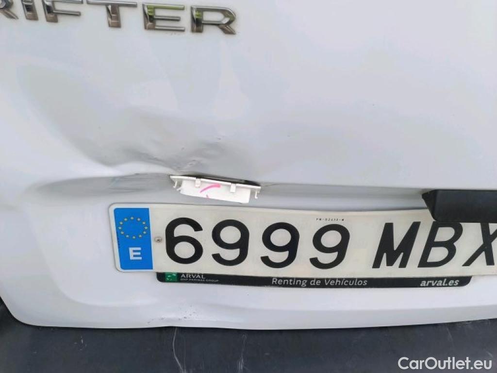  Peugeot  RIFTER PEUGEOT  / 2018 / 5P / monovolumen compacto Active Pack Standard BlueHDi 73kW #24