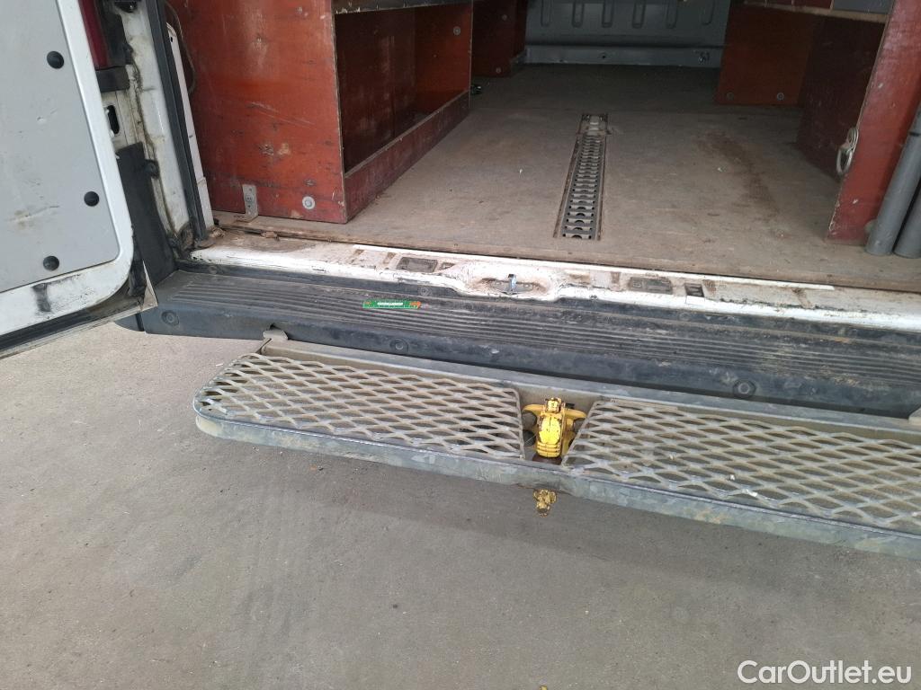  Peugeot  Boxer  Fourgon Surélevé 333 L3H2 Premium BlueHDi 140 Stop&Start 2.2 140CV BVM6 #19