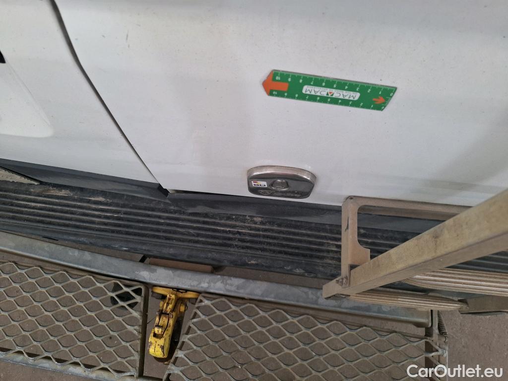  Peugeot  Boxer  Fourgon Surélevé 333 L3H2 Premium BlueHDi 140 Stop&Start 2.2 140CV BVM6 #43