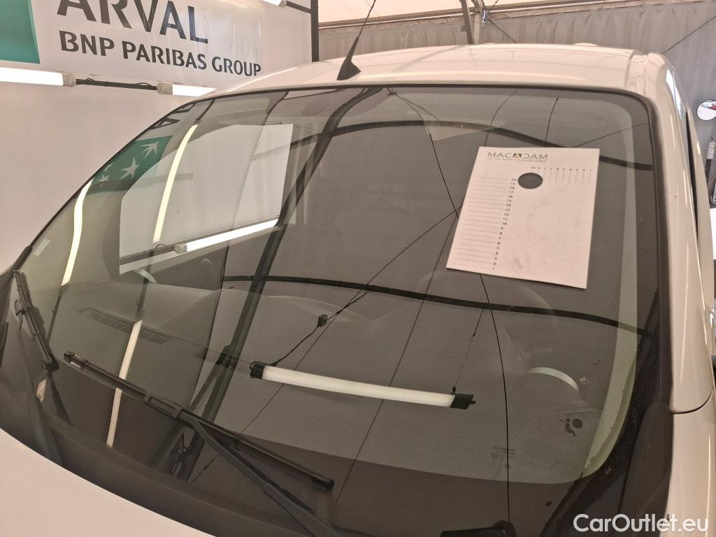  Renault  Kangoo  Express Maxi Grand Confort 1.5 dCi 115CV BVM6 E6dT #48