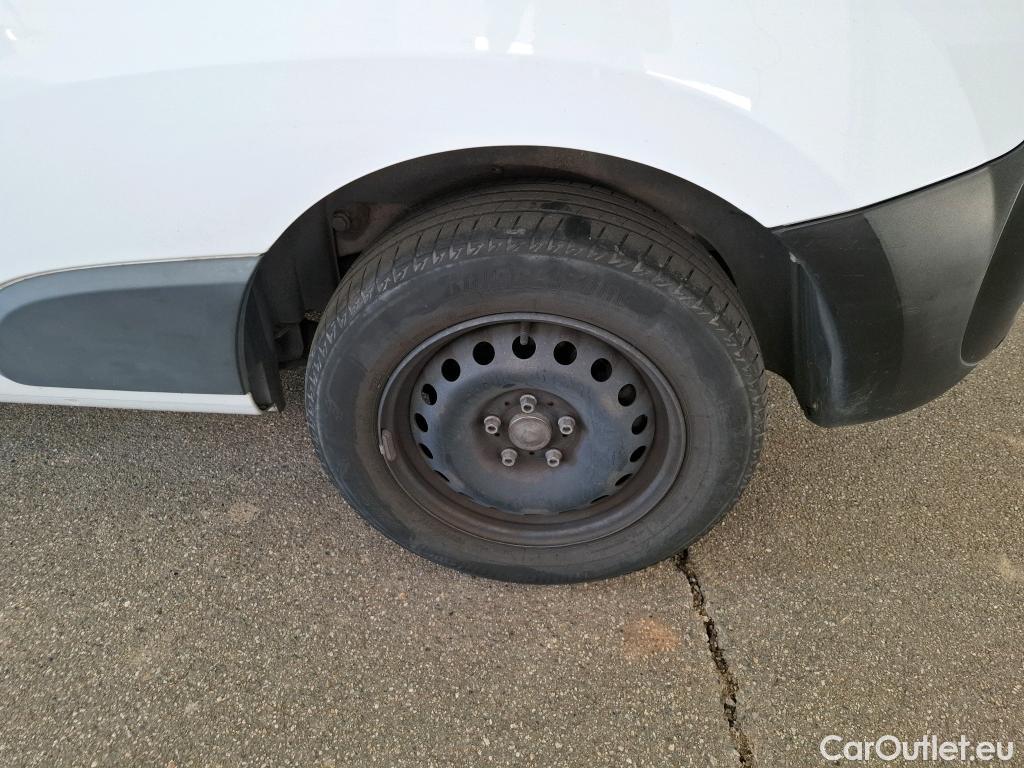  Renault  Kangoo  II Express Maxi Grand Confort 1.5 dCi 95CV BVM6 E6dT #90