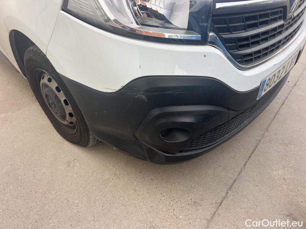  Renault  Trafic RENAULT  / 2019 / 4P / furgón Furgón 27 L1H1 Energy BluedCi 107 kW #16