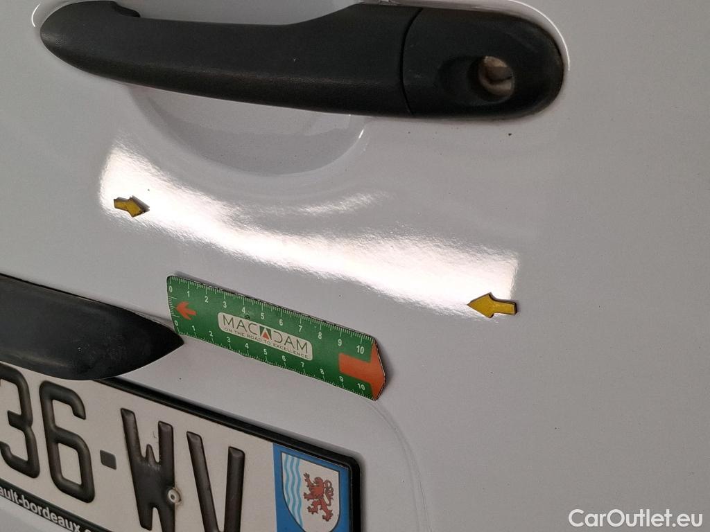  Renault  Kangoo  II Express Maxi Grand Confort 1.5 dCi 95CV BVM6 E6dT #52