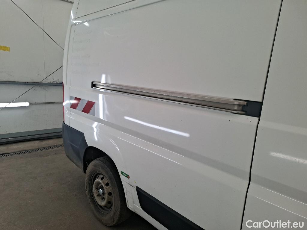  Peugeot  Boxer  Fourgon Surélevé 333 L3H2 Premium BlueHDi 140 Stop&Start 2.2 140CV BVM6 #4