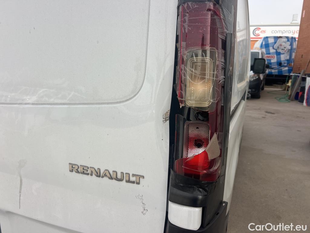  Renault  Trafic RENAULT  / 2019 / 4P / furgón Furgón 27 L1H1 Energy BluedCi 107 kW #8