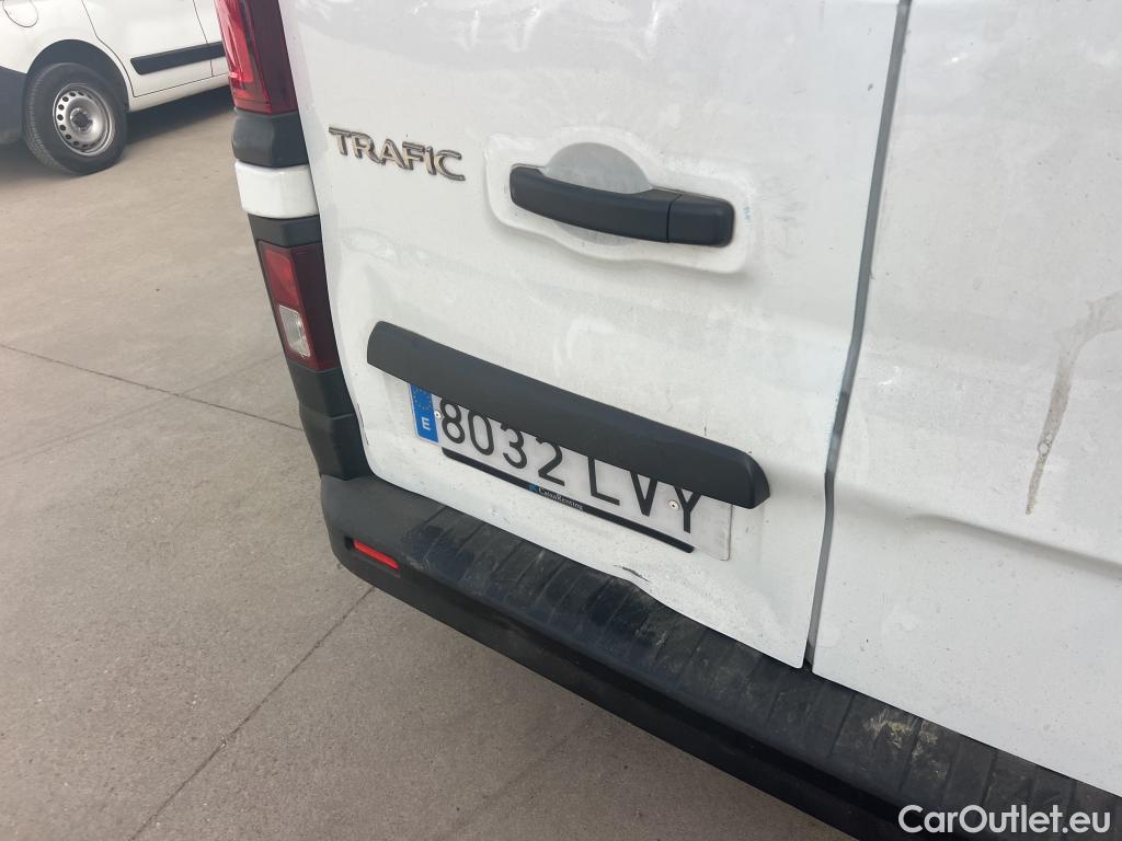  Renault  Trafic RENAULT  / 2019 / 4P / furgón Furgón 27 L1H1 Energy BluedCi 107 kW #6