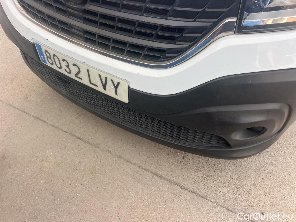  Renault  Trafic RENAULT  / 2019 / 4P / furgón Furgón 27 L1H1 Energy BluedCi 107 kW #14