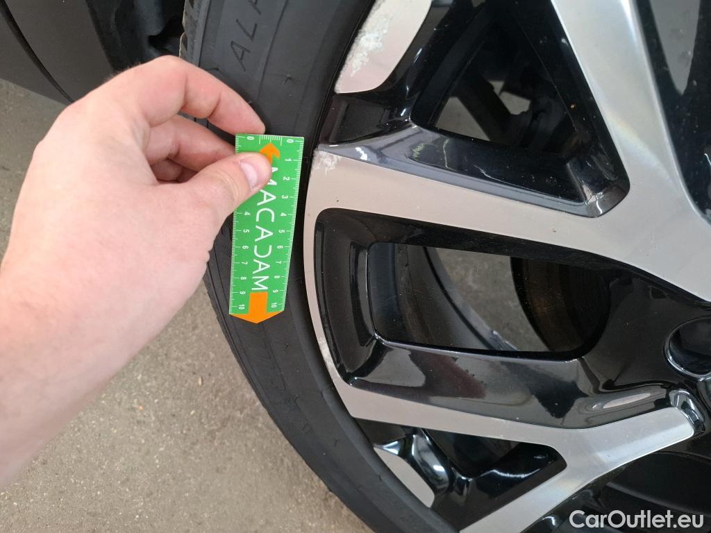  Citroen  C5 Aircross CITROEN  / 2018 / 5P / SUV Hybrid 225 ë-EAT8 Shine Pack #15
