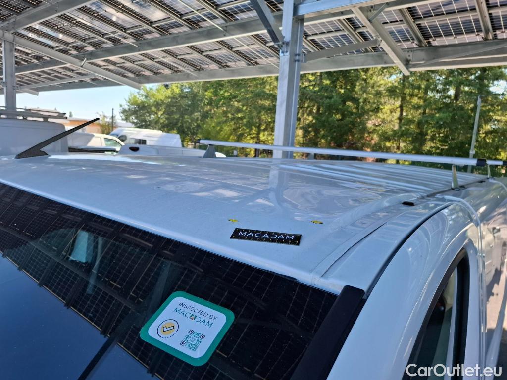  Renault  Trafic  Fourgon L1H1 3T Grand Confort 2.0 dCi 130CV BVM6 E6d #11